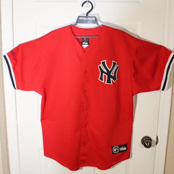 red yankees jersey